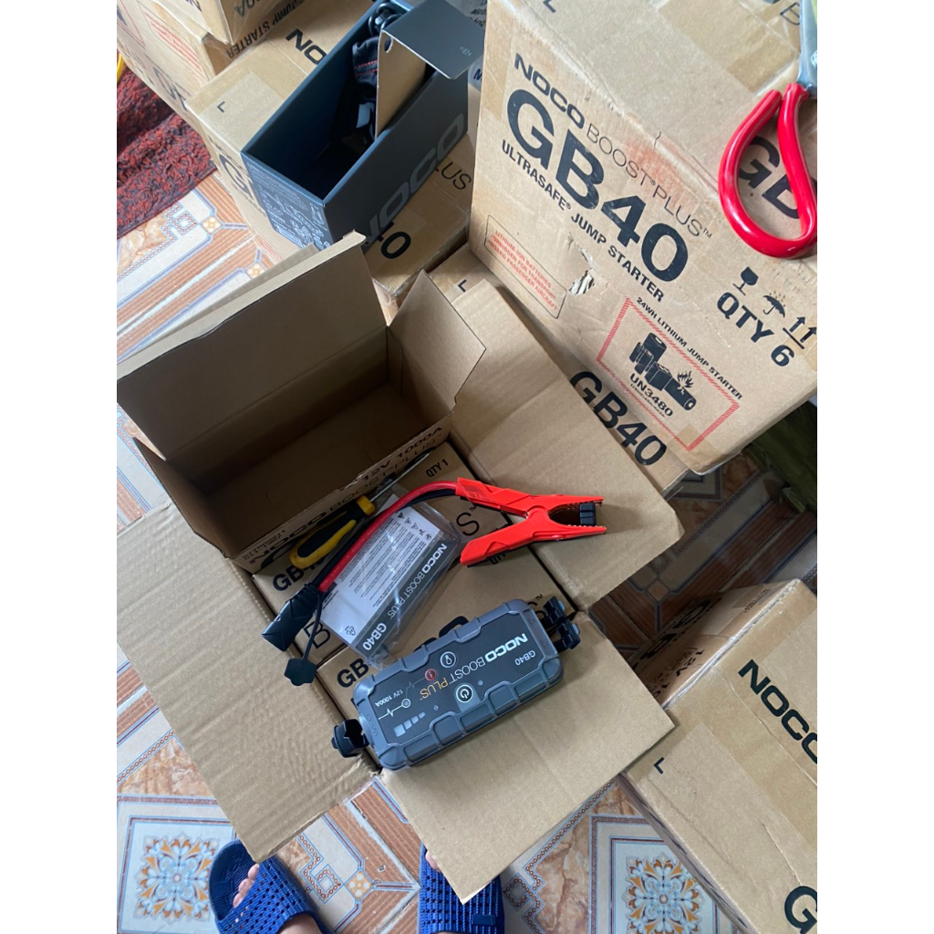 Bộ kích ô tô NOCO GB40 12V 1000A tích hợp sạc dự phòng 5V2.1A