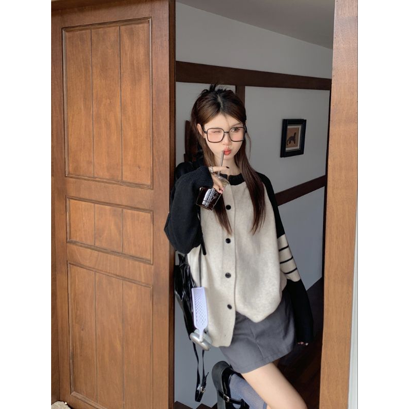 Áo khoác cardigan len form rộng phong cách trẻ trung