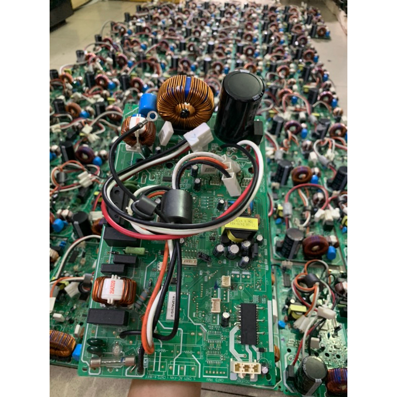 Bo Mạch Đuôi Nóng Điều Hòa, Máy Lạnh Toshiba 1HP, 1,5HP Bản Mạch Lớn Dùng Quạt DC, AC