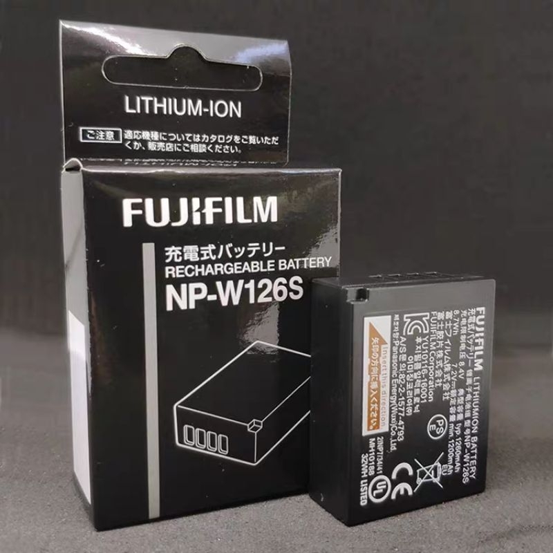 BH 6 tháng - Pin sạc Fujifilm W126S cho FinePix X-A5, X-H1, X-A10, X100F, X-T10, X-T20, X-Pro1, X-Pro2, 30EXR, HS33EXR..