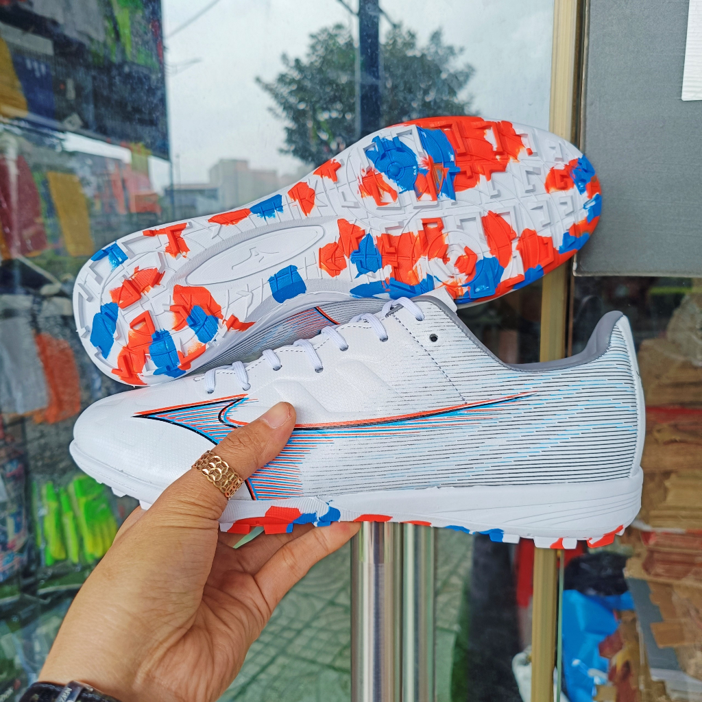 Giày đá bóng mizuno alpha academy tf