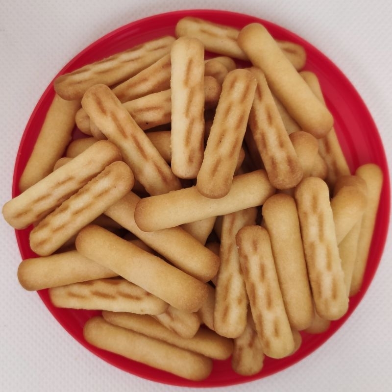 Bánh quy ăn vặt Macaron kiểu Nhật thơm vị bơ trứng lon 138g