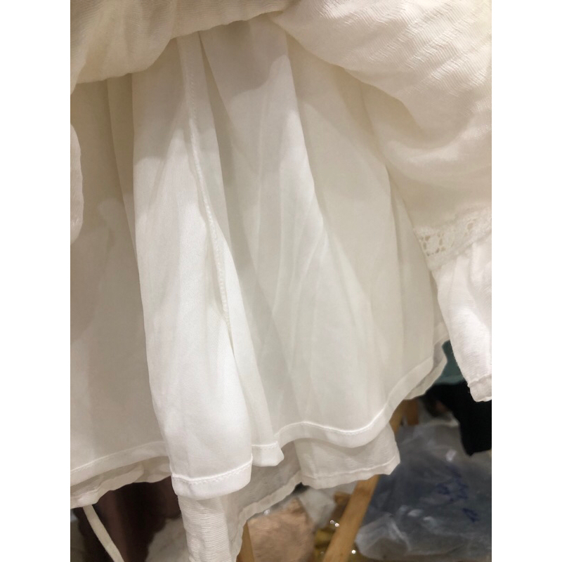 Set áo trắng dài tay thắt eo + váy xoè phối ren thêu cao cấp NEW