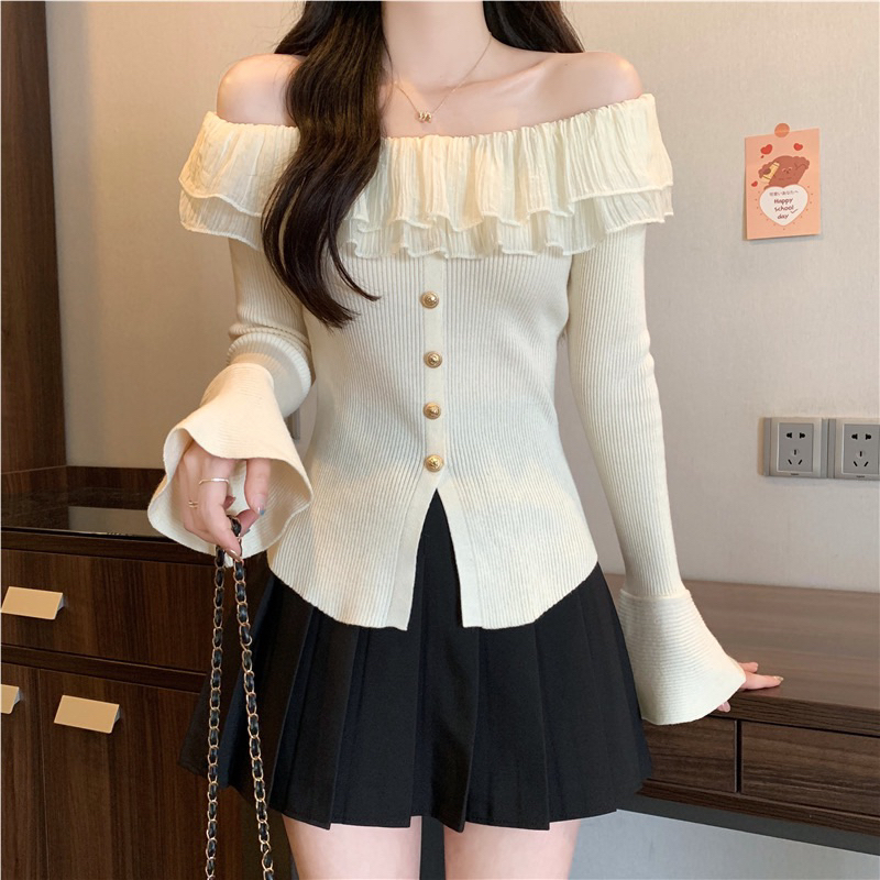 Áo thun gân trễ vai tay xoè