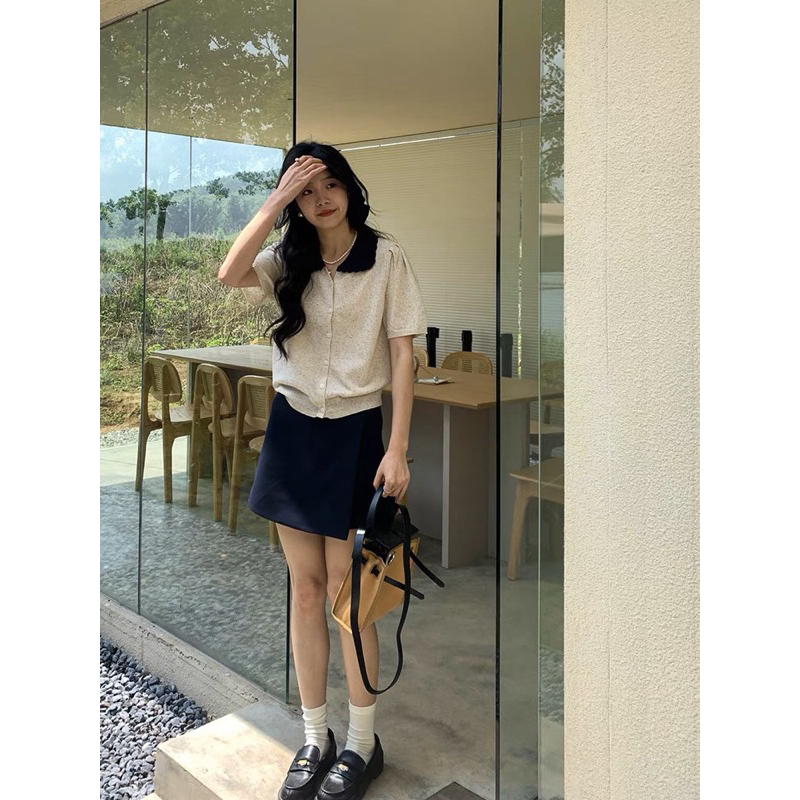 Áo len montagi hai màu