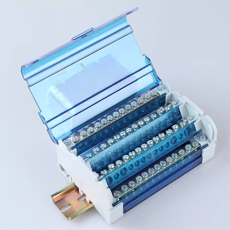Cầu đấu nối, hộp chia dây điện cài thanh ray và gắn cố định  và  dòng 125A
