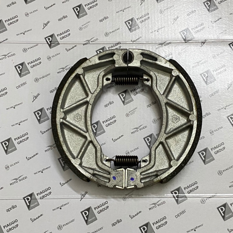 Má Phanh Sau VESPA - PIAGGIO