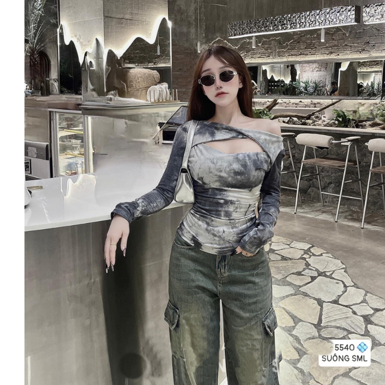 QUẦN JEANS ỐNG RỘNG NỮ LƯNG CAO 4 TÚI NẮP HỘP MÀU XANH ĐẬM PHỦ VÀNG LAI CUỐN SIÊU ĐỈNH PHÁ CÁCH CỰC NGẦU