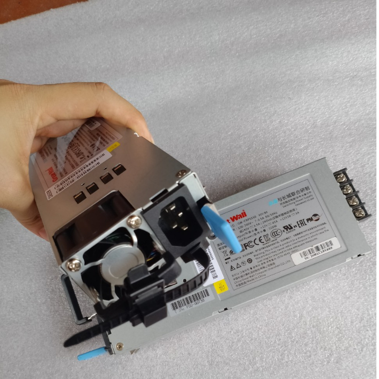 Nguồn 12V 45A 550W rút máy server đã kích hoạt