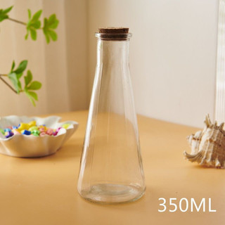 Chai thuỷ tinh tam giác nút bần 350ml dùng decor, đựng thực phẩm