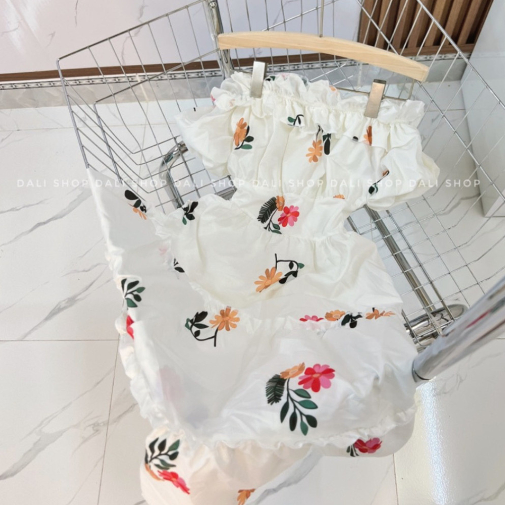 Váy hoa đi biển trễ vai, đầm hoa dáng dài trễ vai 2 lớp, họa tiết hoa thêu tỉ mỉ cho nữ