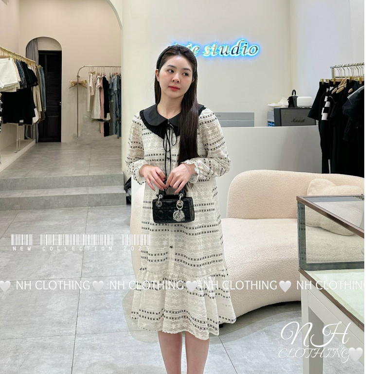 Váy ren phối cổ sm