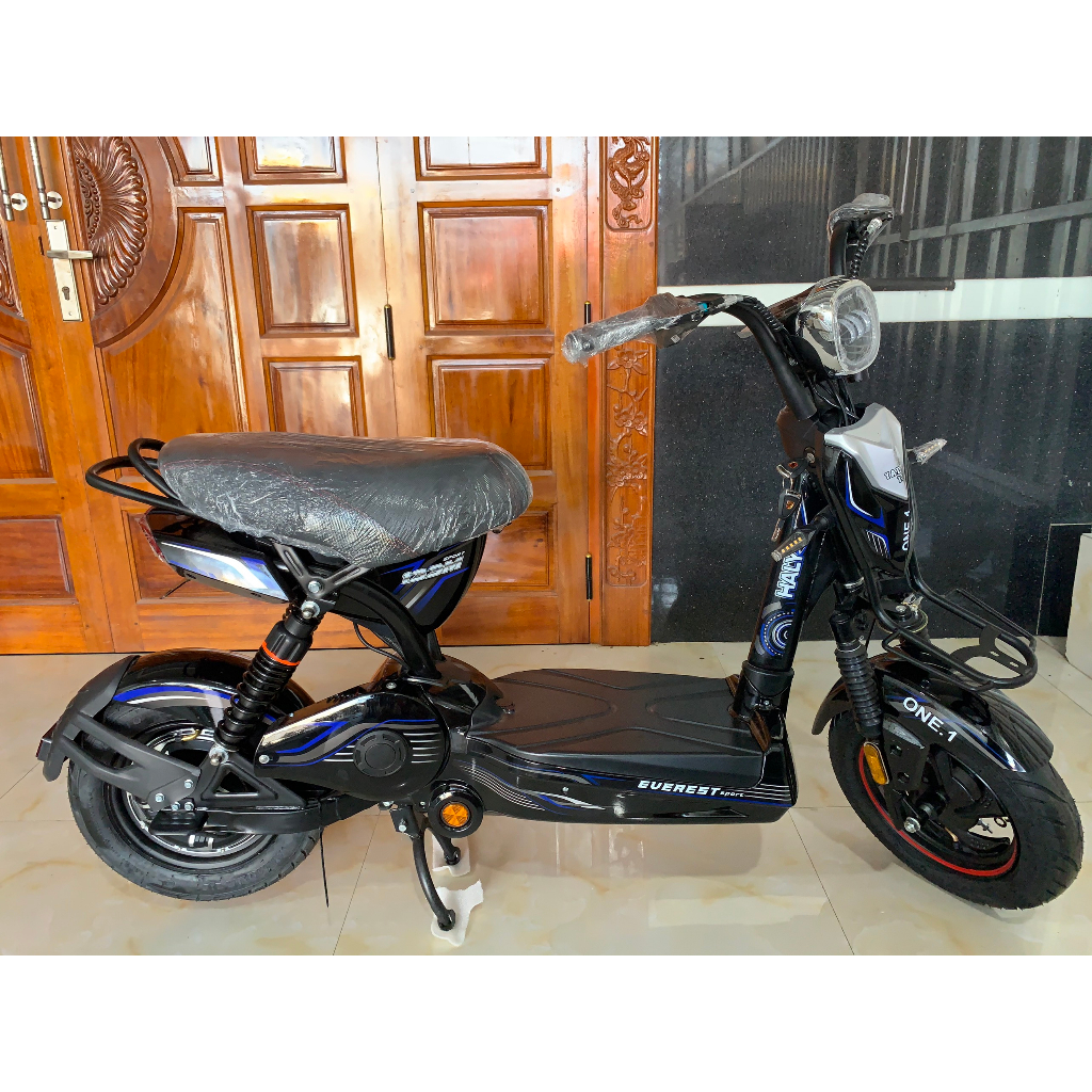 Xe đạp điện cho học sinh chính hãng 133M màu xanh