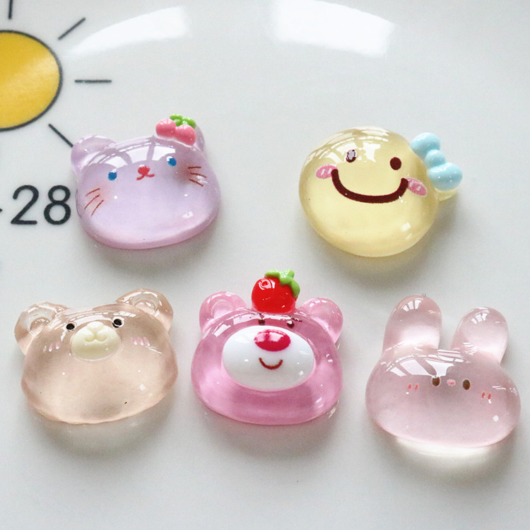 Sticker gắn dép, charm gấu dâu Pink Bear thỏ hồng Kitty nhựa trong