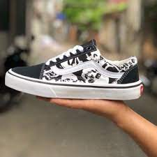Giày sneakers VANS OLD SKOOL Cổ Thấp In Hình Đầu Lâu Màu Trắng Đen Cá Tính Cho Nam Và Nữ