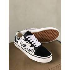 Giày sneakers VANS OLD SKOOL Cổ Thấp In Hình Đầu Lâu Màu Trắng Đen Cá Tính Cho Nam Và Nữ