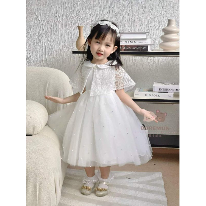 Váy thiết kế công chúa bé gái, đầm ren ngọc kèm áo choàng ren cho bé.