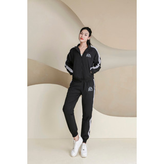 Bộ Thể Thao Nữ Chất Gió 2 Lớp Tráng Lalo Chống Nước Nhẹ Kiểu Giáng Thể Thao Cá Tính.Size 40-65.