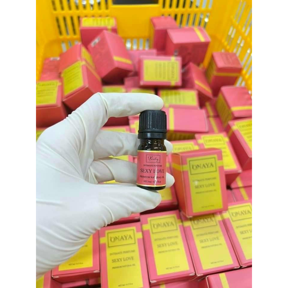 Combo Xịt Khoáng ONAYA 60ml Và Nước Hoa Cô Bé Sexy Love - Khử Mùi Vùng Kín,Thơm Mát, Quyến rũ ONAYA