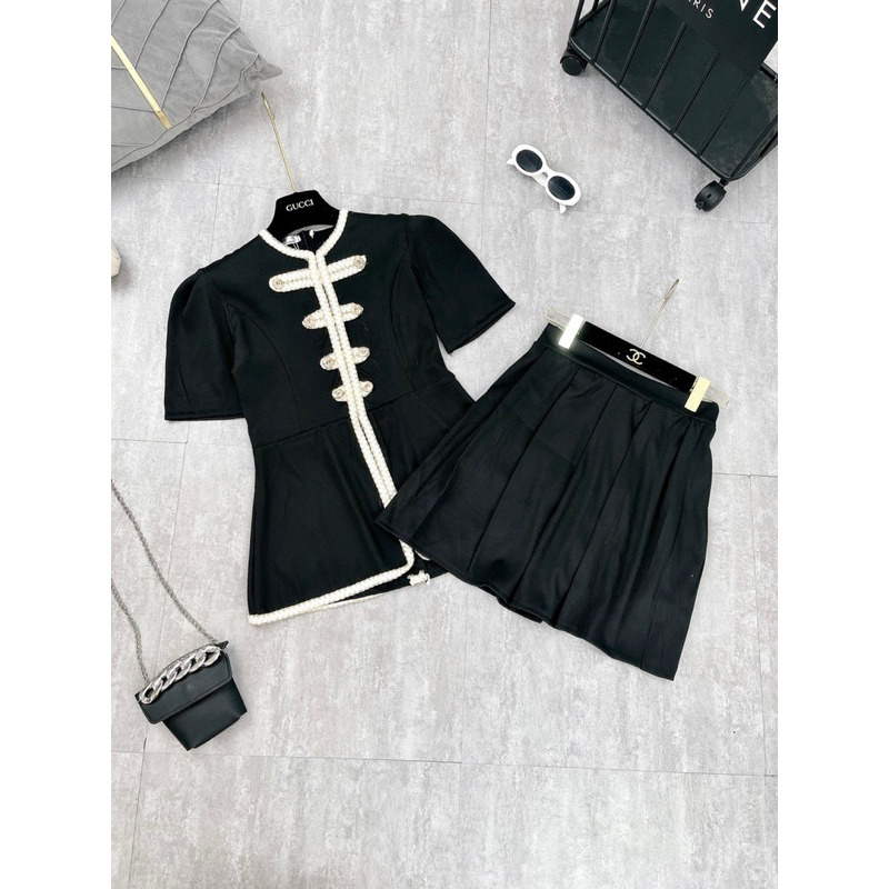SET ĐEN PEPUM PHỐI NÚT VIỀN DẠ