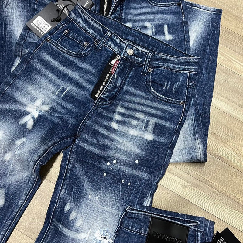 Quần jean bò nam Dsq2 biker slimfit khoá lệch wash xanh bạc rách vảy sơn trắng phong cách boy phố Hottrend 2023