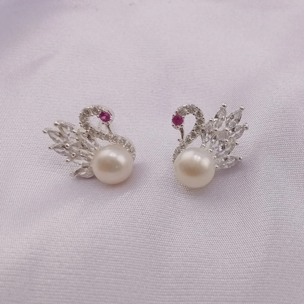 Đôi Bông Tai Ngọc Trai Hình Thiên Nga Đính Hạt 8ly Sang Trọng Khóa Bac - Ngọc Trai Trường Thịnh