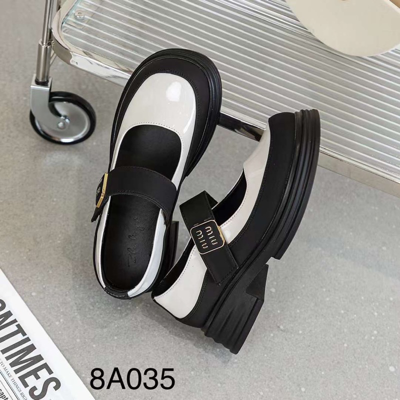 Giày búp bê đế cao su đúc , quai dán tag miumiu. Hàng quảng châu cao cấp