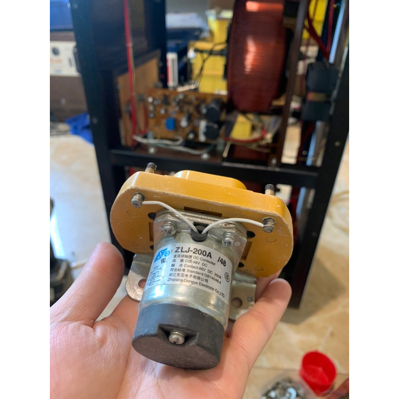 Rơ le ổn áp 20kva 200A