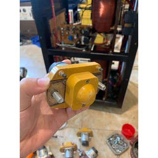 Rơ le ổn áp 20kva 200A