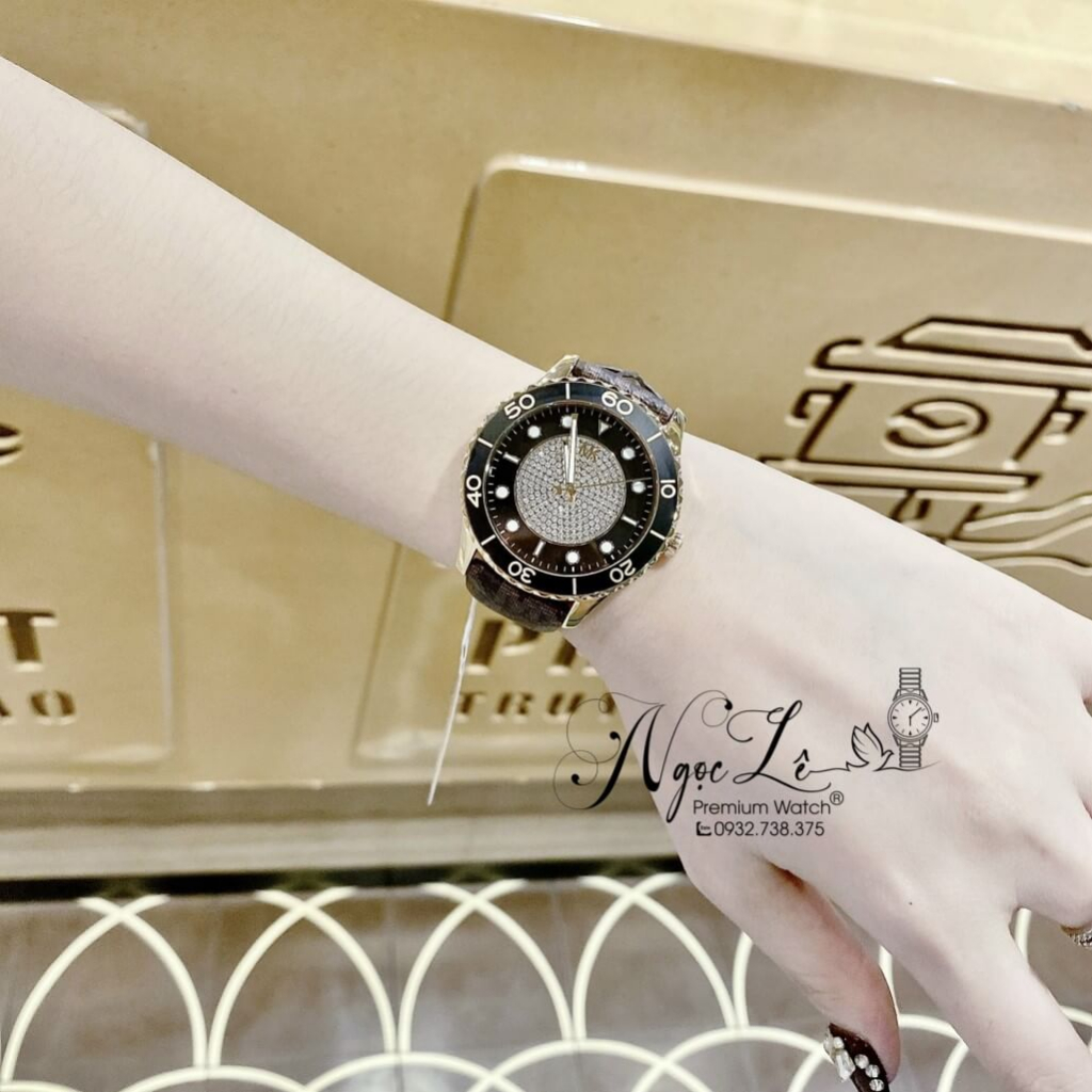Đồng Hồ Nữ Michael Kors Runway MK6979 Dây Da Nâu Size 40mm
