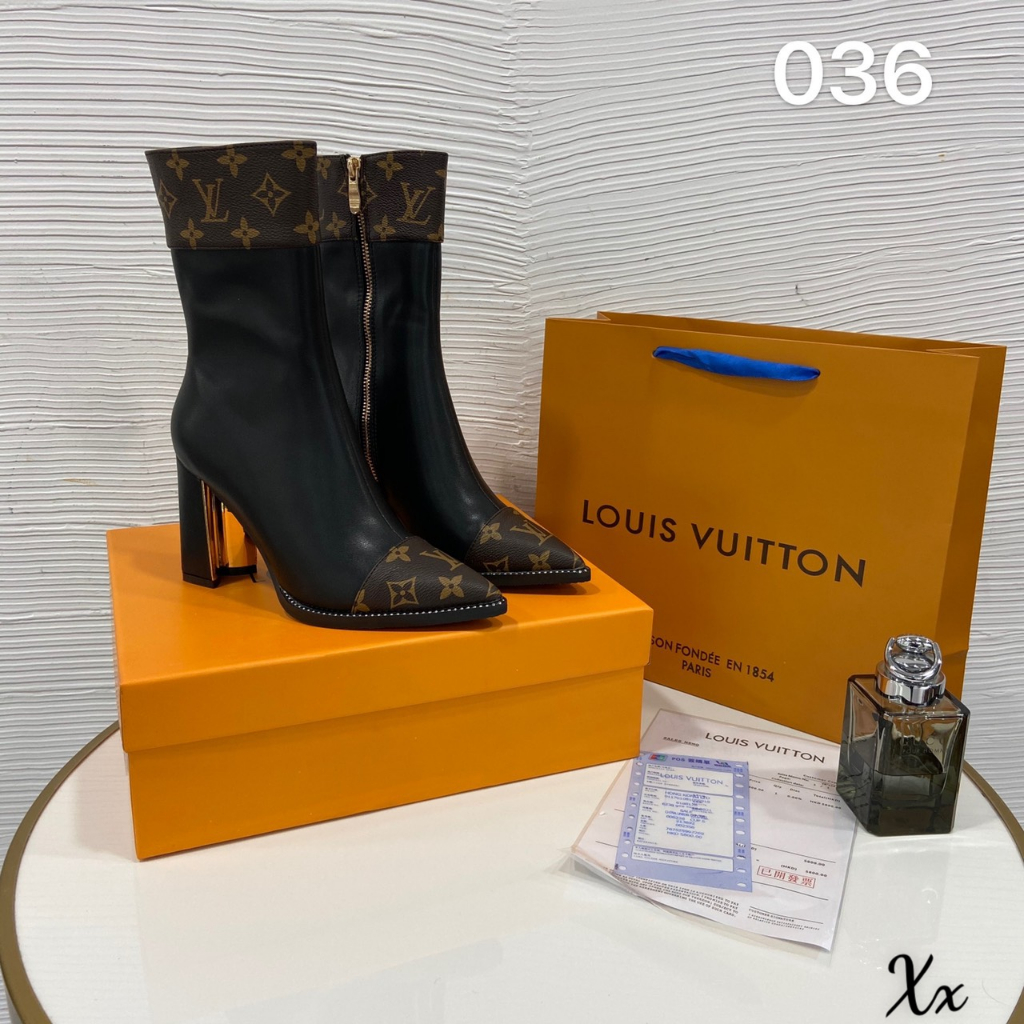 BỐT LV ÔM CHÂN DÁNG THẤP