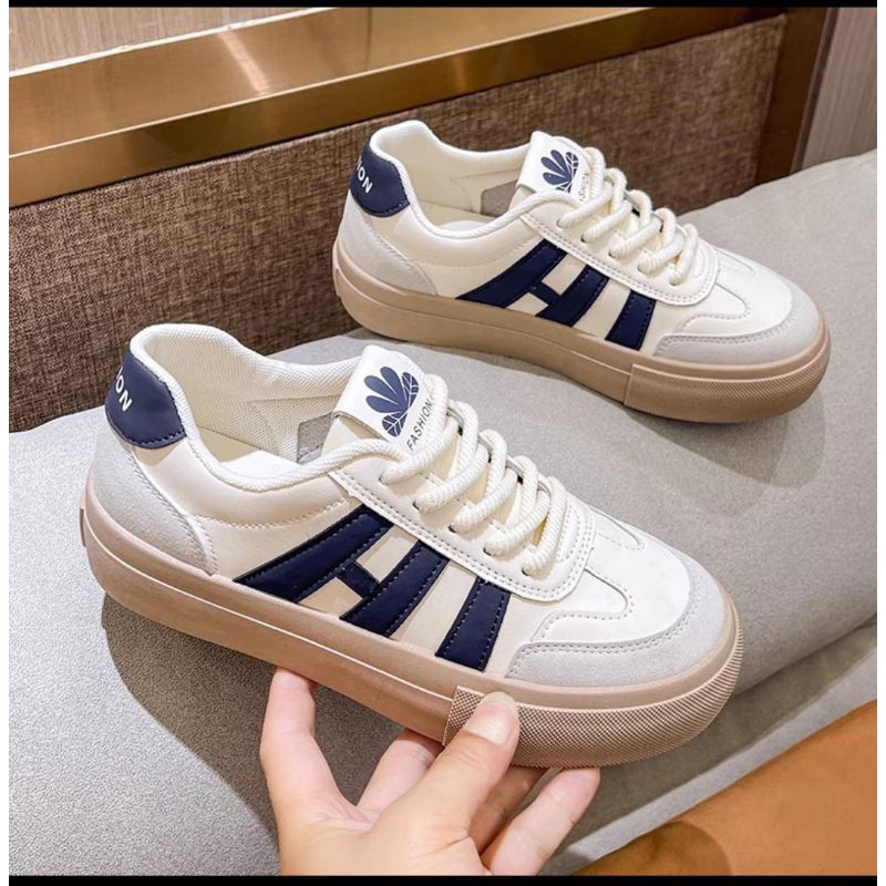 Giày thể thao nữ hàng đẹp chuẩn QC siêu nhẹ