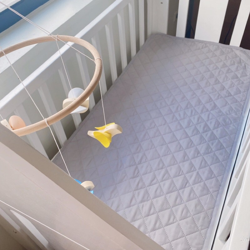 Lót chống thấm nôi cũi Monona an toàn cho bé kích thước 60*120cm