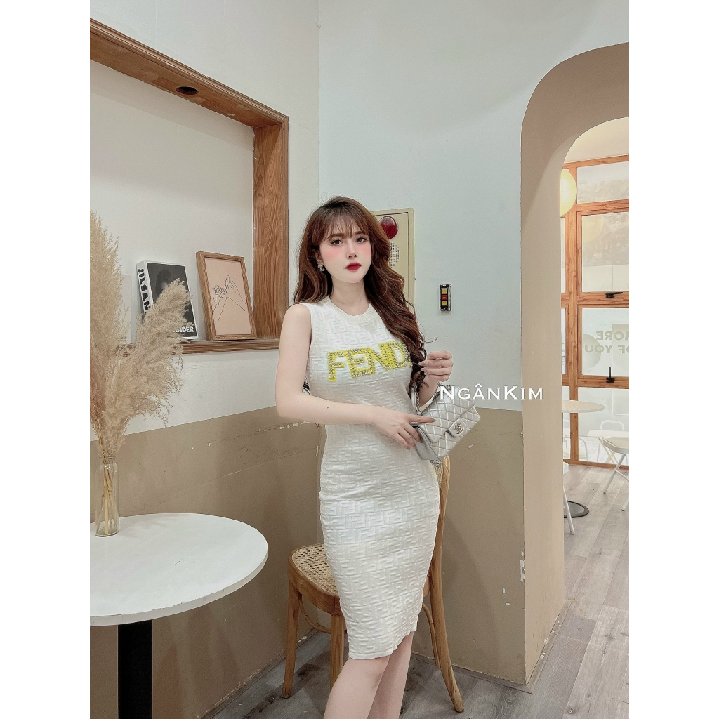 Váy Len Mongtoghi Fen.dii Sát Nách Ôm Dáng freesize dưới 65kg