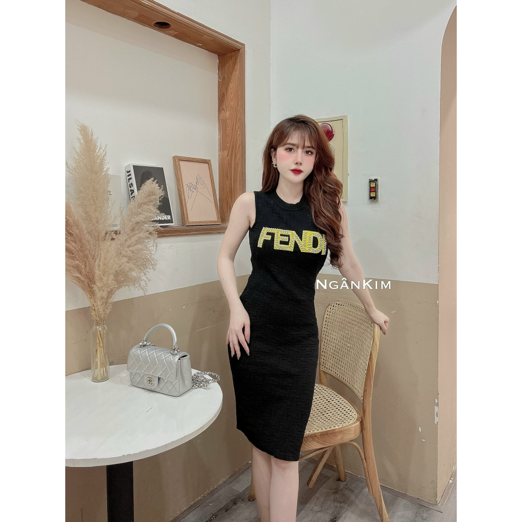 Váy Len Mongtoghi Fen.dii Sát Nách Ôm Dáng freesize dưới 65kg