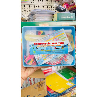Bộ dụng cụ cắt, khâu , thêu dành cho lớp 4 và 5