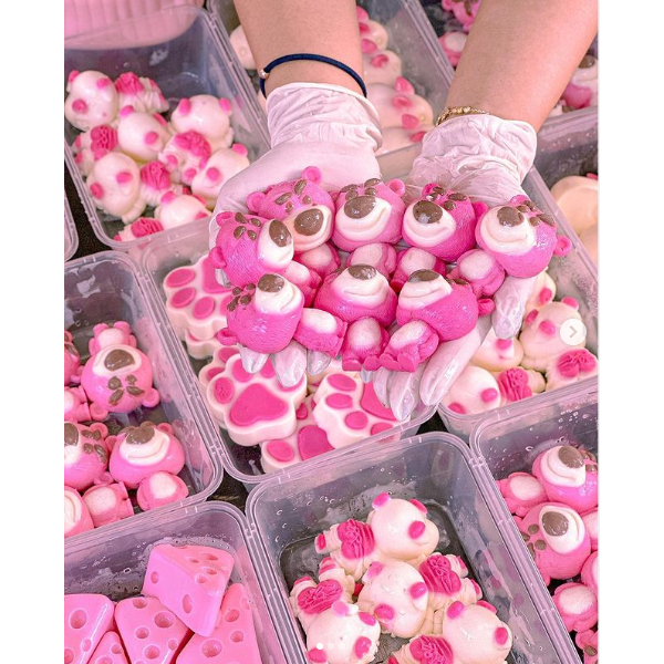 Khuôn gấu dâu khuôn silicon gấu dâu gấu lotso hồng làm thạch rau câu pudding bánh hoạt hình dễ thương