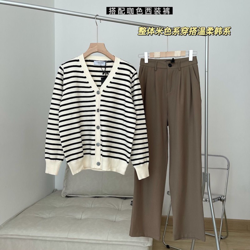 Áo Khoác Len Dài Tay Họa Tiết Kẻ Sọc Trắng Đen Thời Trang Thu Đông