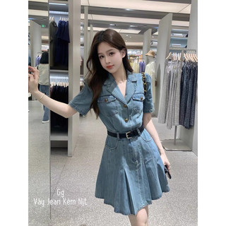 Đầm jeans cổ bẻ dáng ngắn xoè xếp li kèm nịt
