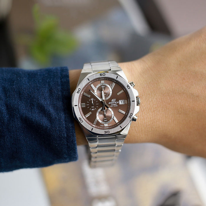 Đồng hồ nam dây kim loại EDIFICE chính hãng Casio Anh Khuê EFV-640D-5AVUDF