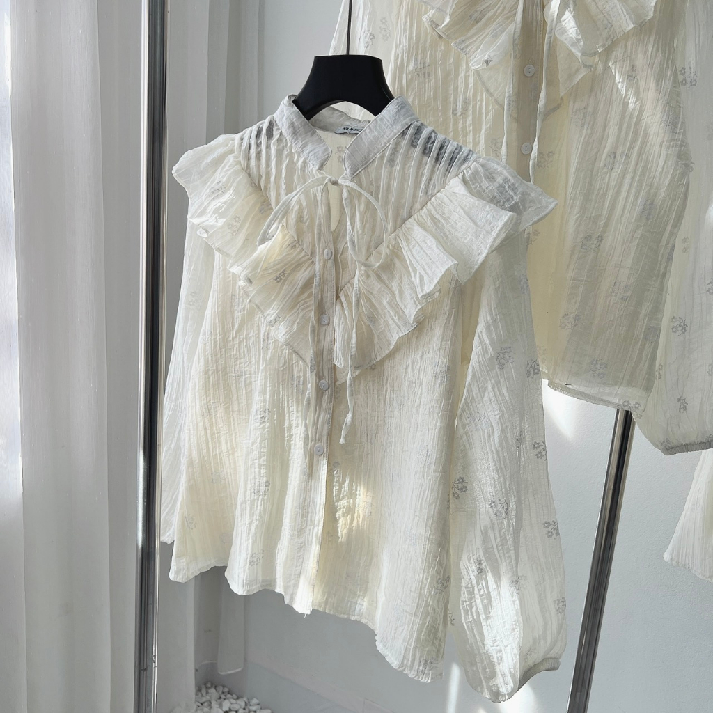 SET VÁY HOA NHÍ TƠ BÈO CỔ NƠ doubleh.clo - Set 2 món áo sơ mi cổ tàu bèo ren vai tay bồng kèm chân váy xoè có quần trong