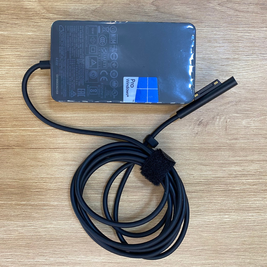 Sạc Surface pro 3 4 5 6 7 8 15v - 4a/ 44w - 65w ZIN surface book mới 100% - Zenlaptop