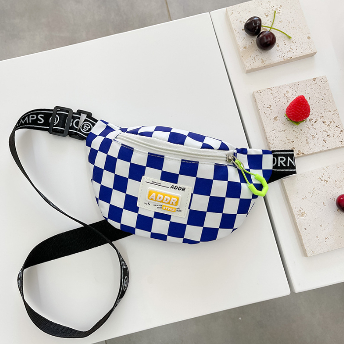 Túi Đeo Chép Hình Caro ngang Cho Bé