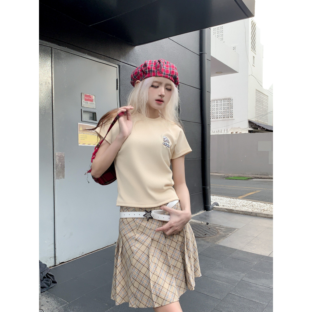 Áo Baby Tee Thêu MEOW MEOW tay áo raplan có chiết eo vải thun brand Calem.Club