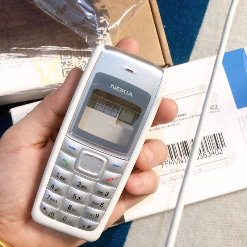 SALE hàng có sẵn - Vỏ điện thoại Nokia E63 3310