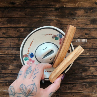 Gỗ Trắc Xanh (Palo santo)