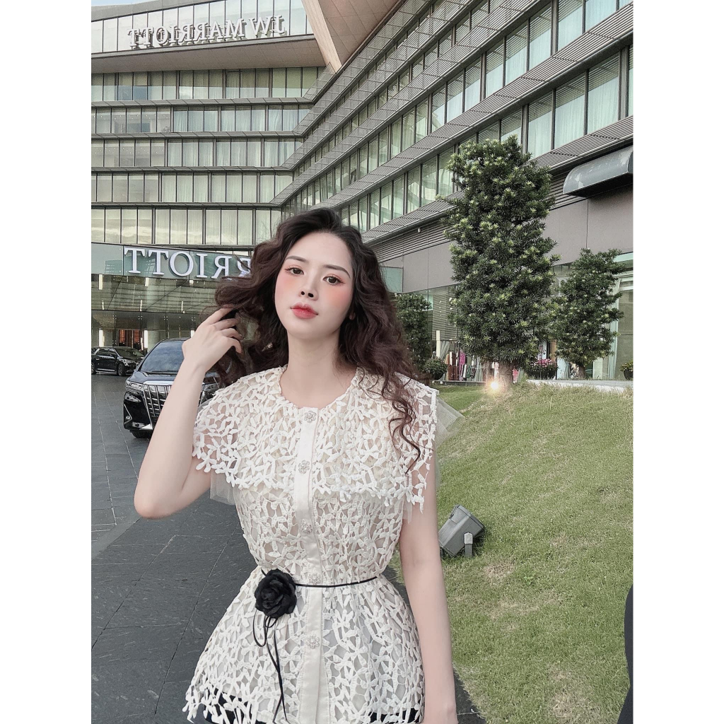 Áo ren họa tiết sắc nét cao cấp MadeByThuyLinh