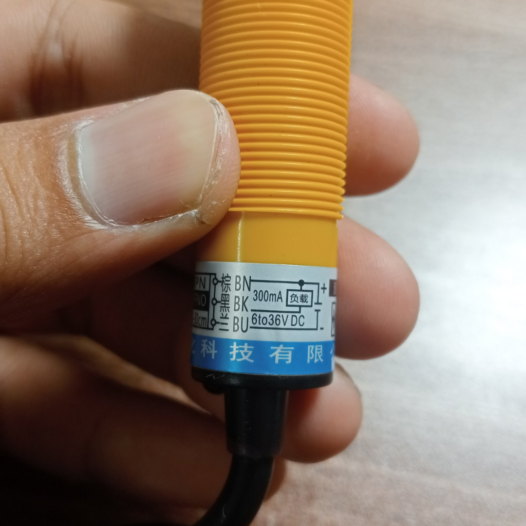 Cảm biến quang, Sensor quang E3F-DS30C4-C2 NPN 6-36VDC
