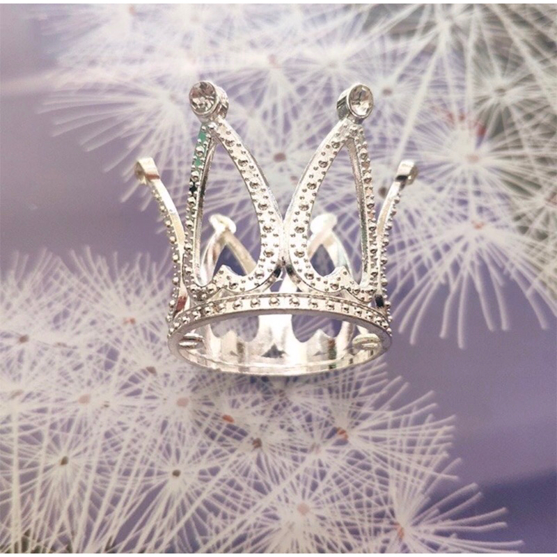 Vương miện nhựa trang trí bánh kem