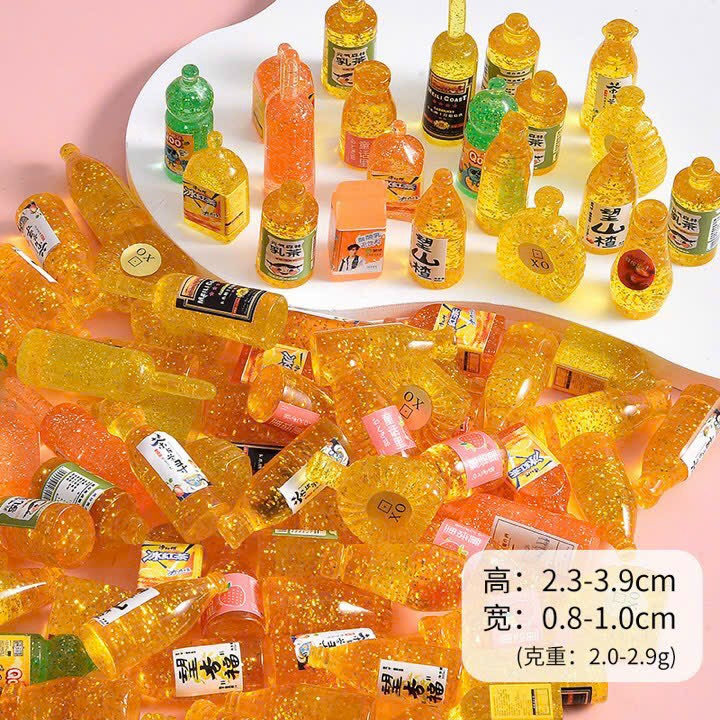 Mô hình chai bia và nước giải khát đồ chơi trang trí nhà búp bê [ chai ngẫu nhiên)